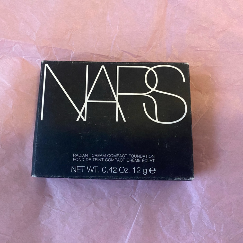 NARS Radiant Cream Compact Shade Light 3 Gobi